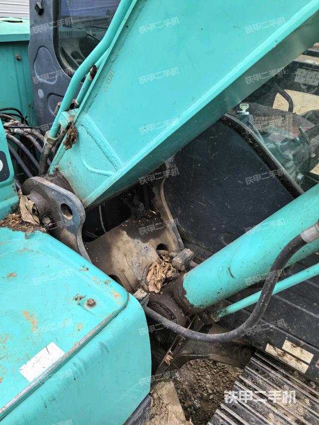 大臂根部?斜(工作和回轉(zhuǎn)裝置) 大臂根部?斜(工作和回轉(zhuǎn)裝置)