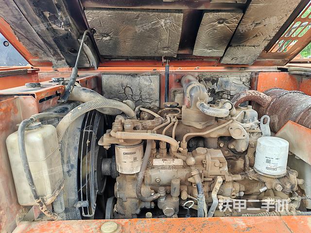 发动机整体俯视（整机外观）