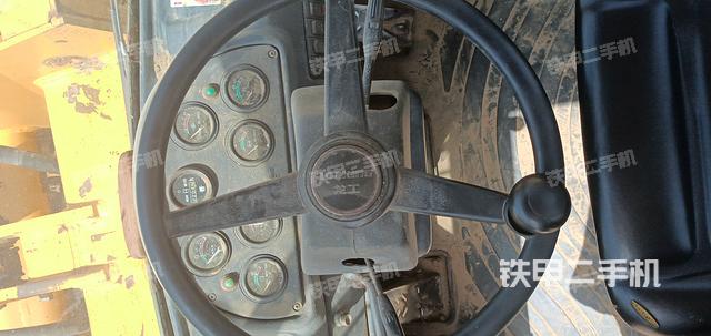 驾驶室操作台（整机外观及大件）