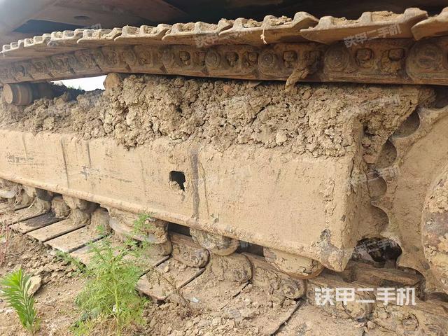 单侧履带整体（整机外观）