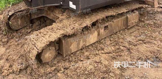 单侧履带整体（整机外观）