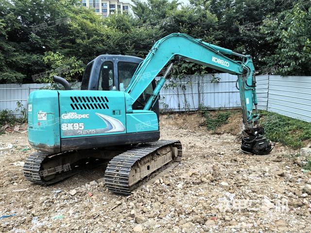 右后45(整機外觀) 右后45(整機外觀)