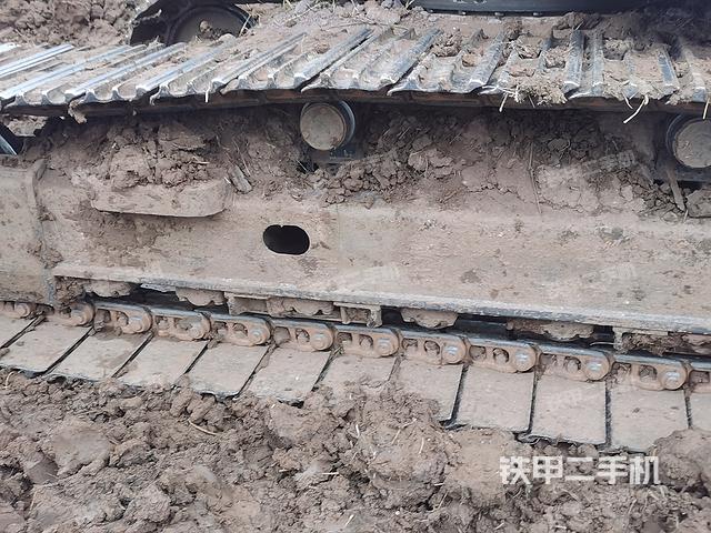 单侧履带整体（整机外观）