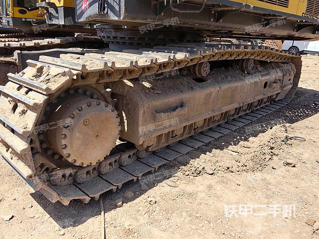 单侧履带整体（整机外观）