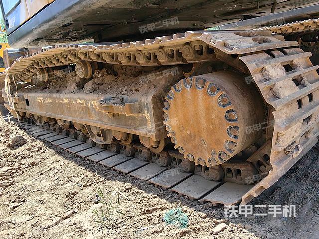 单侧履带整体（整机外观）