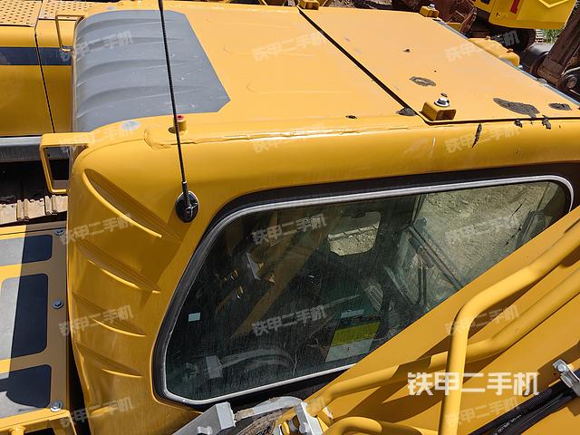 驾驶室顶部（整机外观）