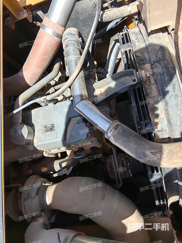 发动机整体俯视（整机外观）