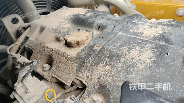 发动机整体俯视（整机外观）