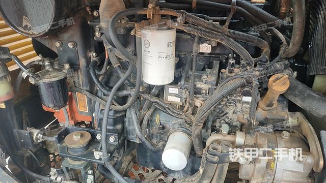 发动机整体俯视（整机外观）