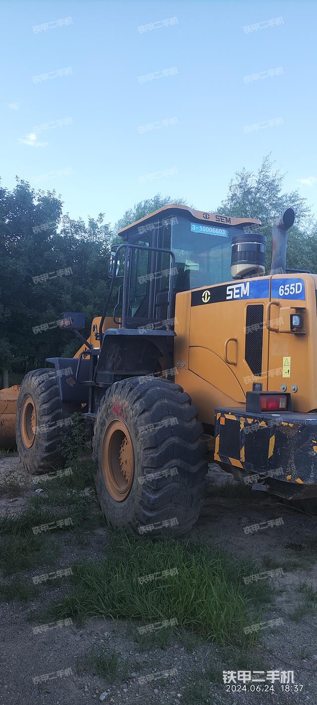 整机右后45°（整机外观及大件）