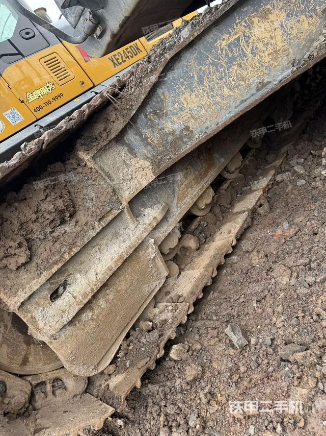 单侧履带整体（整机外观）