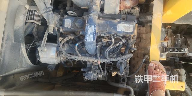 发动机整体俯视（整机外观）