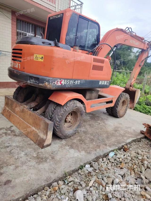 整机右后45°（整机外观）