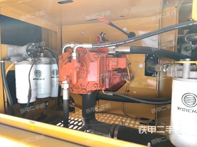 液壓泵室(大件艙室) 液壓泵室(大件艙室)