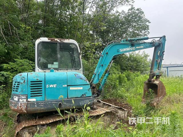 整机右后45°（整机外观）