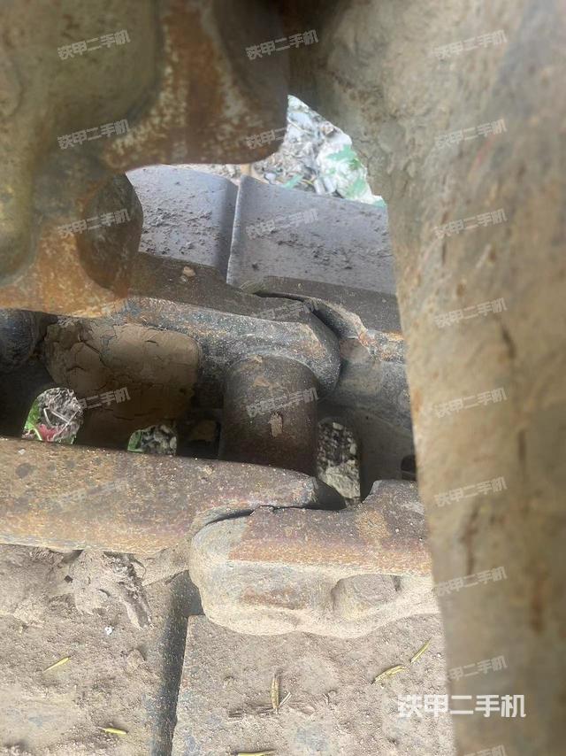 单侧履带整体（整机外观）