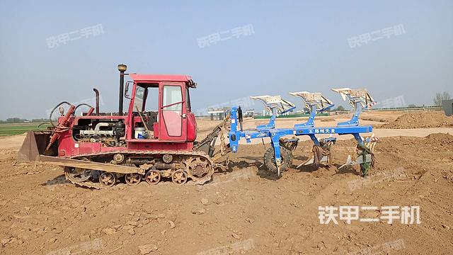 一拖东方红-CB1002推土机