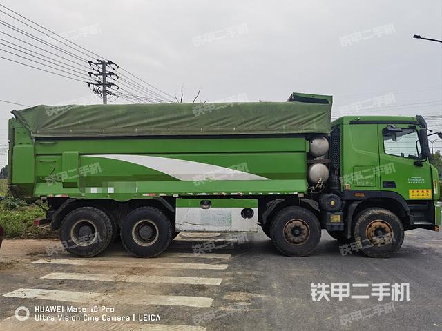 整机右侧（设备外观及核心部件）