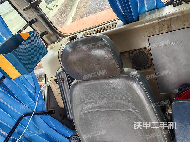 驾驶室整体（整机外观）