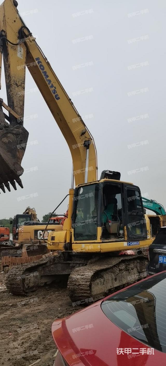 驾驶室顶部（整机外观）