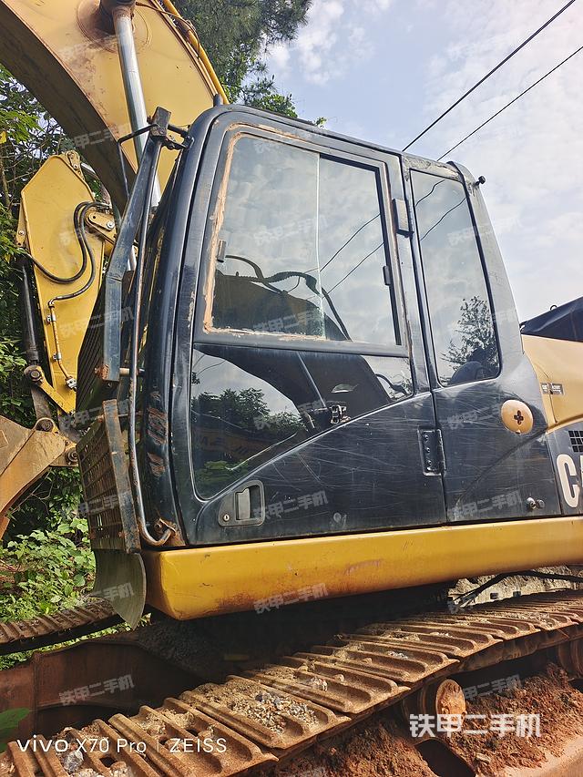 卡特彼勒320D液压挖掘机