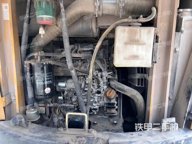 发动机整体俯视（整机外观）