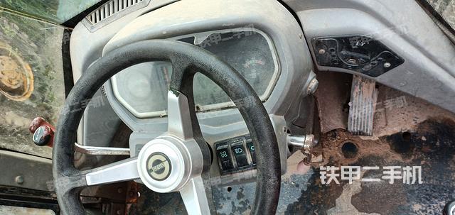 驾驶室操作台（整机外观及大件）