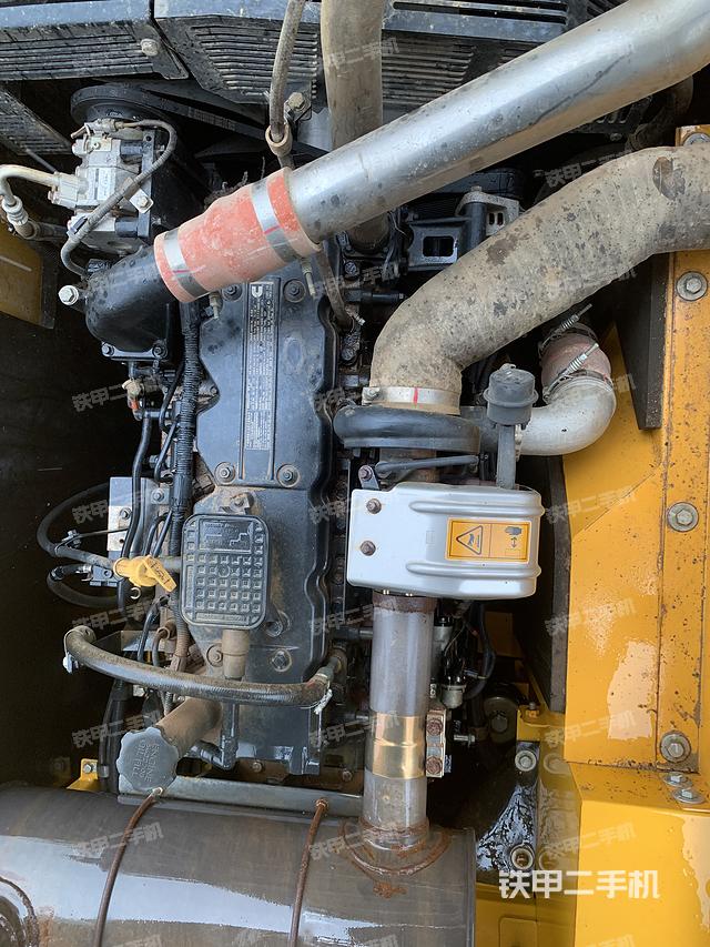 发动机整体俯视（整机外观）