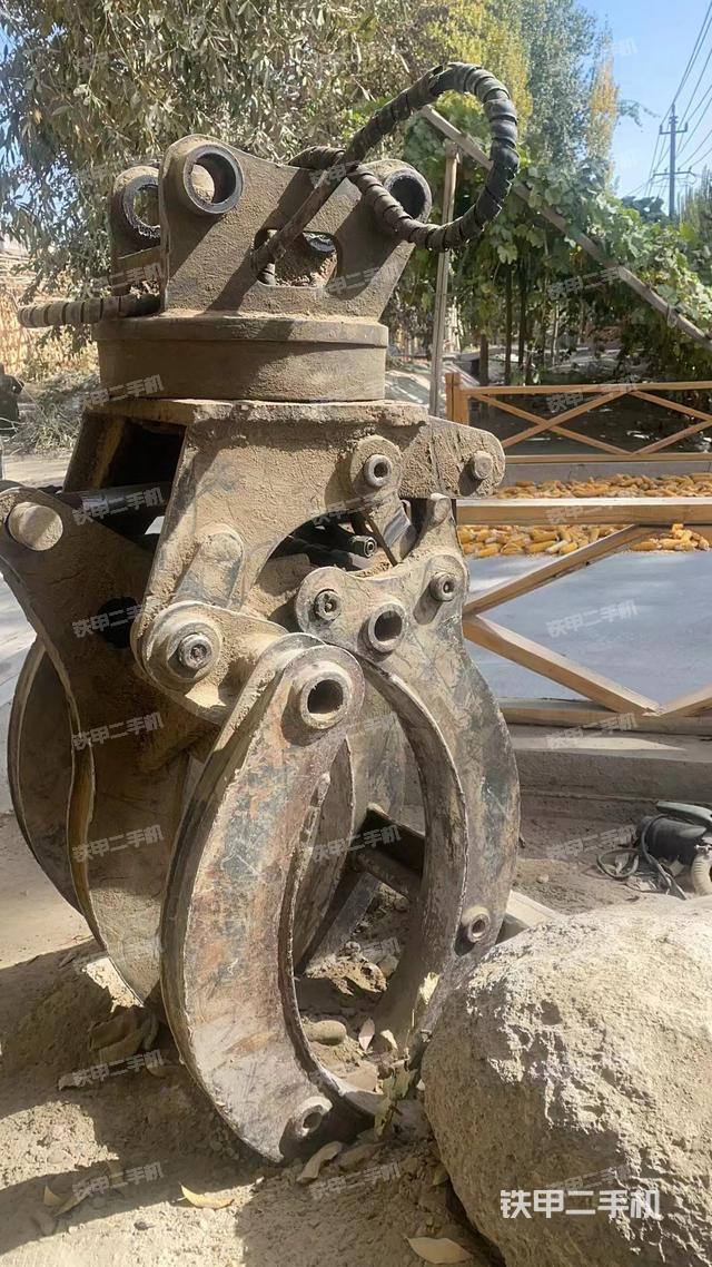 驾驶室整体（整机外观）