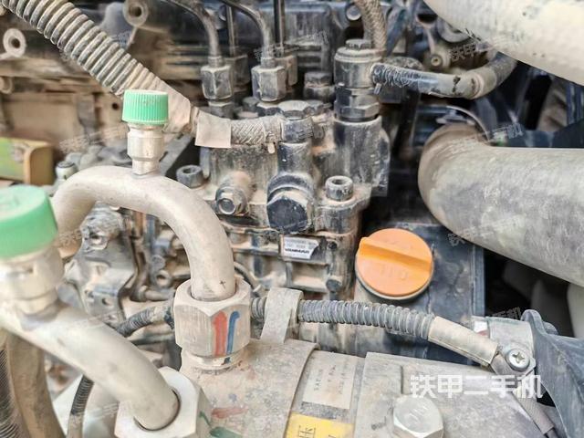 发动机整体俯视（整机外观）