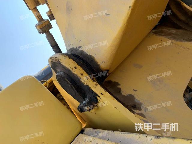 大臂根部?斜視(工作和回轉(zhuǎn)裝置) 大臂根部?斜視(工作和回轉(zhuǎn)裝置)