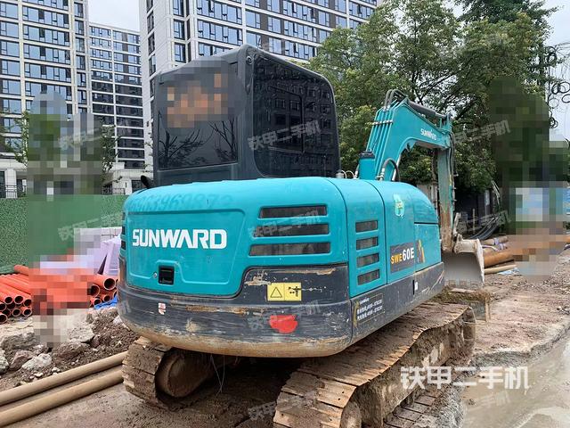 整机右后45°（整机外观）