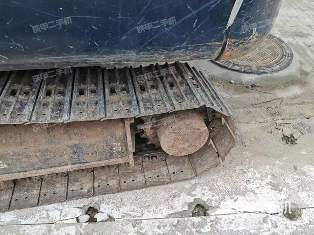 单侧履带整体（整机外观）