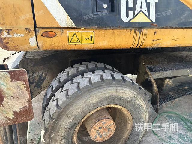 单侧履带整体（整机外观）