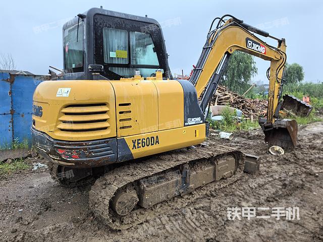 整机右后45°（整机外观）