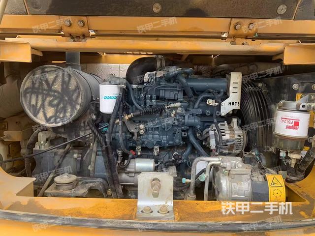 发动机整体俯视（整机外观）