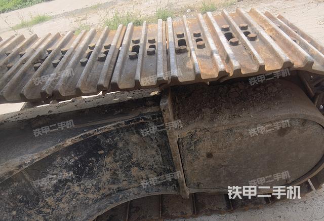 单侧履带整体（整机外观）