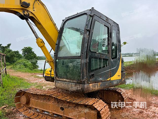 现代R80-7挖掘机