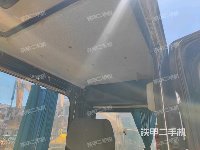 頂棚整體（駕駛室部分）