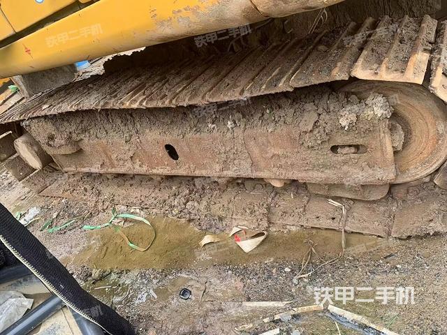 单侧履带整体（整机外观）