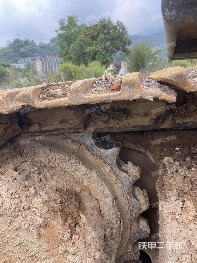 单侧履带整体（整机外观）