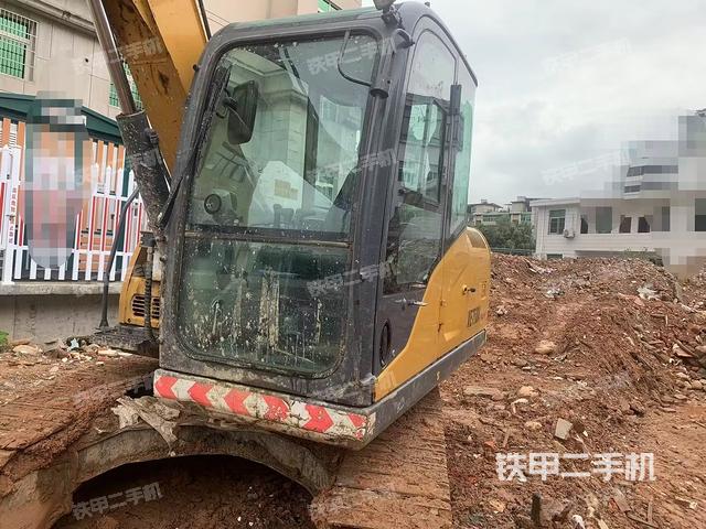 徐工XE75DA挖掘机