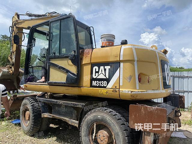 驾驶室整体（整机外观）