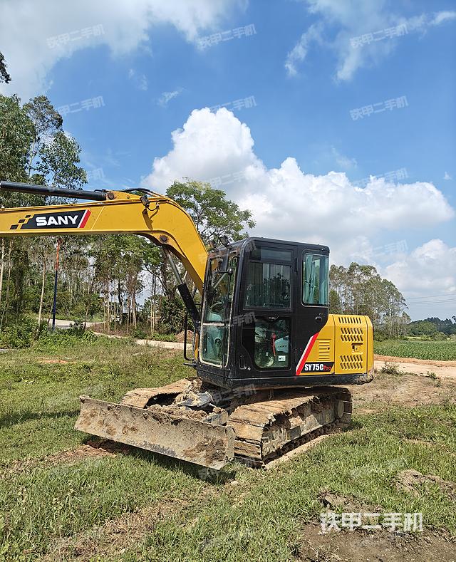 单侧履带整体（整机外观）