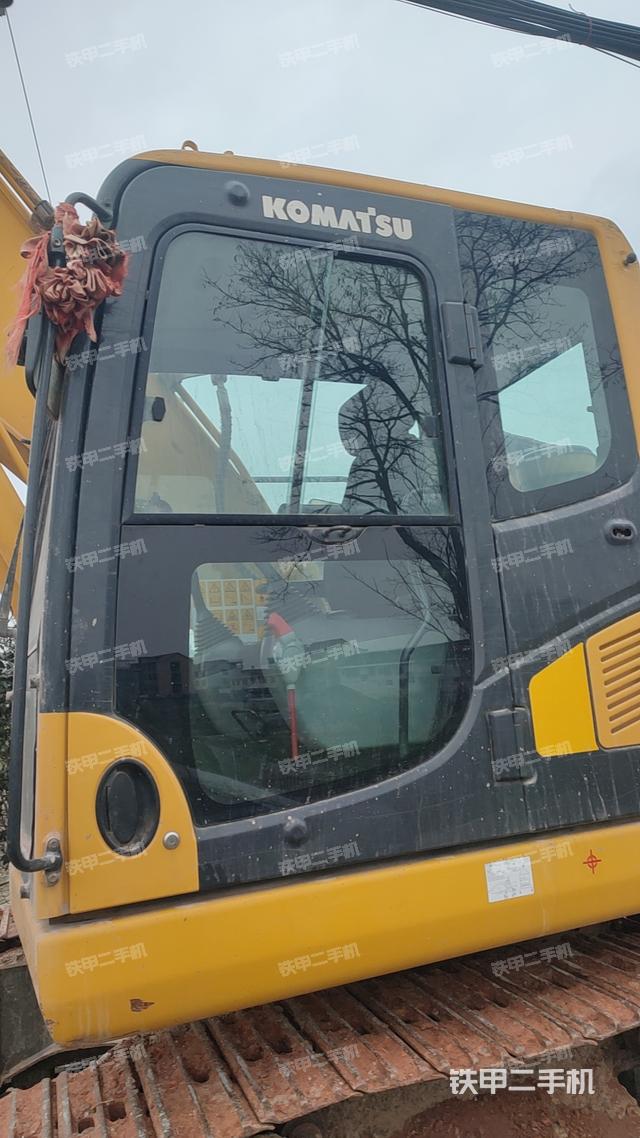 驾驶室整体（整机外观）