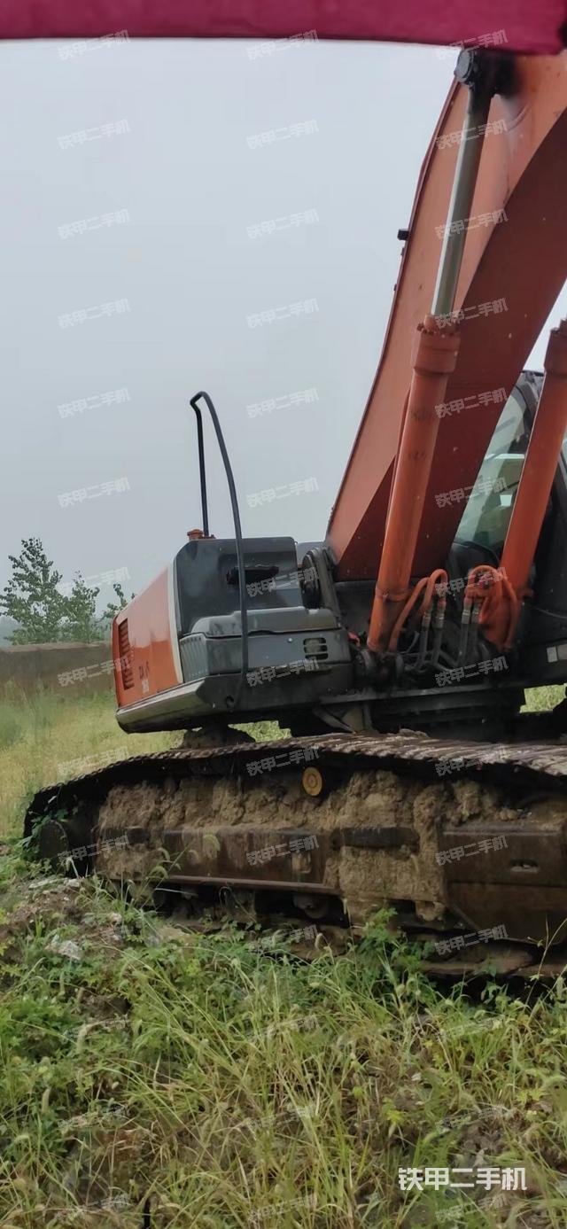 单侧履带整体（整机外观）