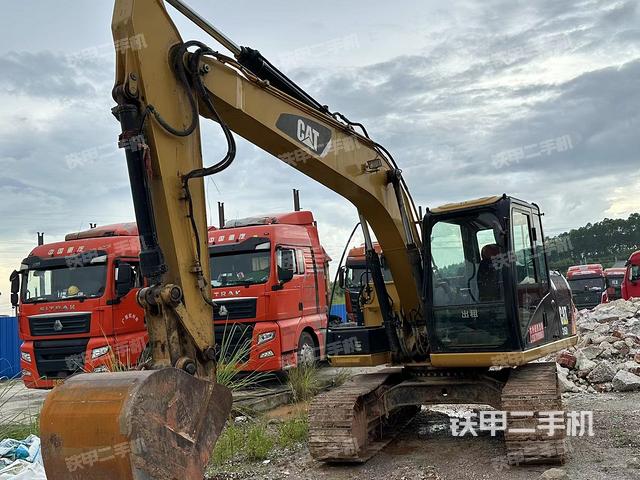 卡特彼勒CAT®313D2 GC 小型液压挖掘机