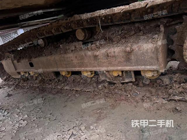 单侧履带整体（整机外观）