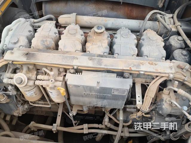 发动机整体俯视（整机外观）