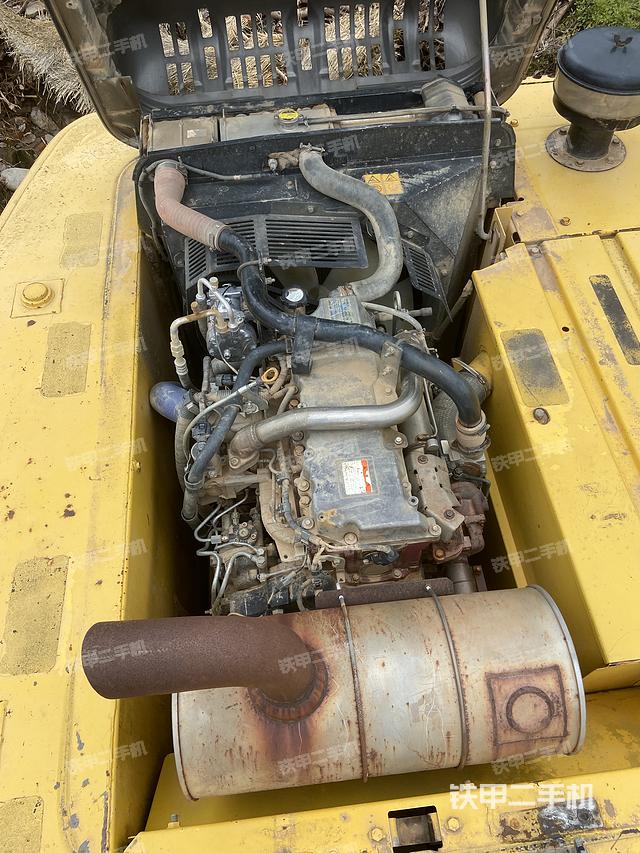 发动机整体俯视（整机外观）